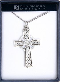 Pendant: Traditional Celtic Cross (Pewter) Pendant: Traditional Celtic Cross (Pewter)