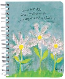 Petals of Praise Spiral Notebook: White Daises Petals of Praise Spiral Notebook: White Daises