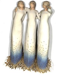 Willow Tree Figurine: By My Side (3 Women Standing Together) (Signature Collection Series) Willow Tree Figurine: By My Side (3 Women Standing Together) (Signature Collection Series)
